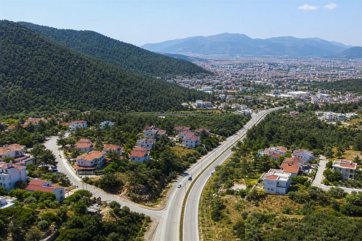Menteşe Bayır Mahallesi Ulaşım ve Konum Avantajları